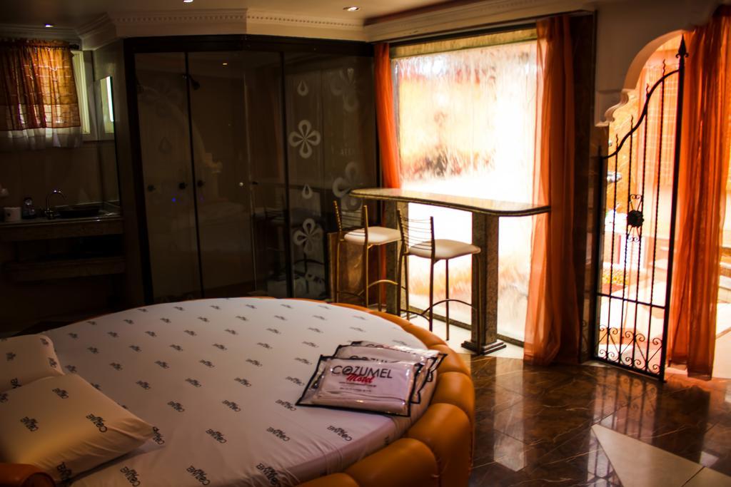 Motel Cozumel (Adults Only) Porto Alegre Exterior photo